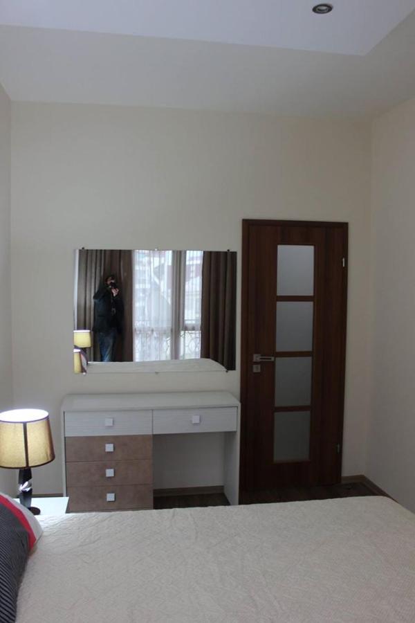 Apartment On Rustaveli 17 Batumi Ngoại thất bức ảnh